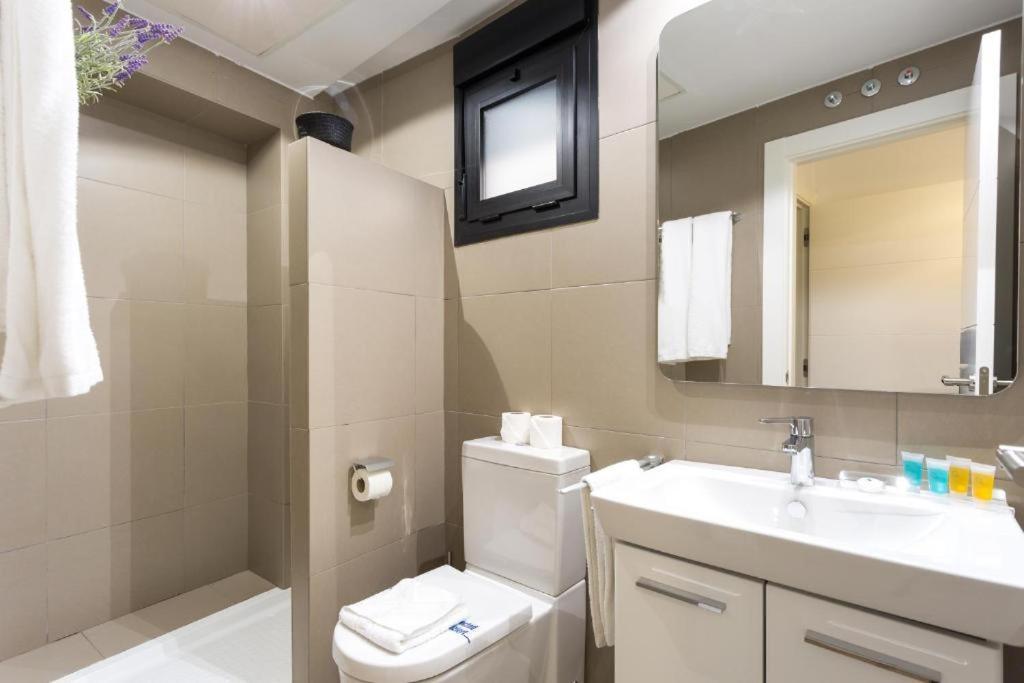 Atrivm San Julian Apartment Seville Exterior photo